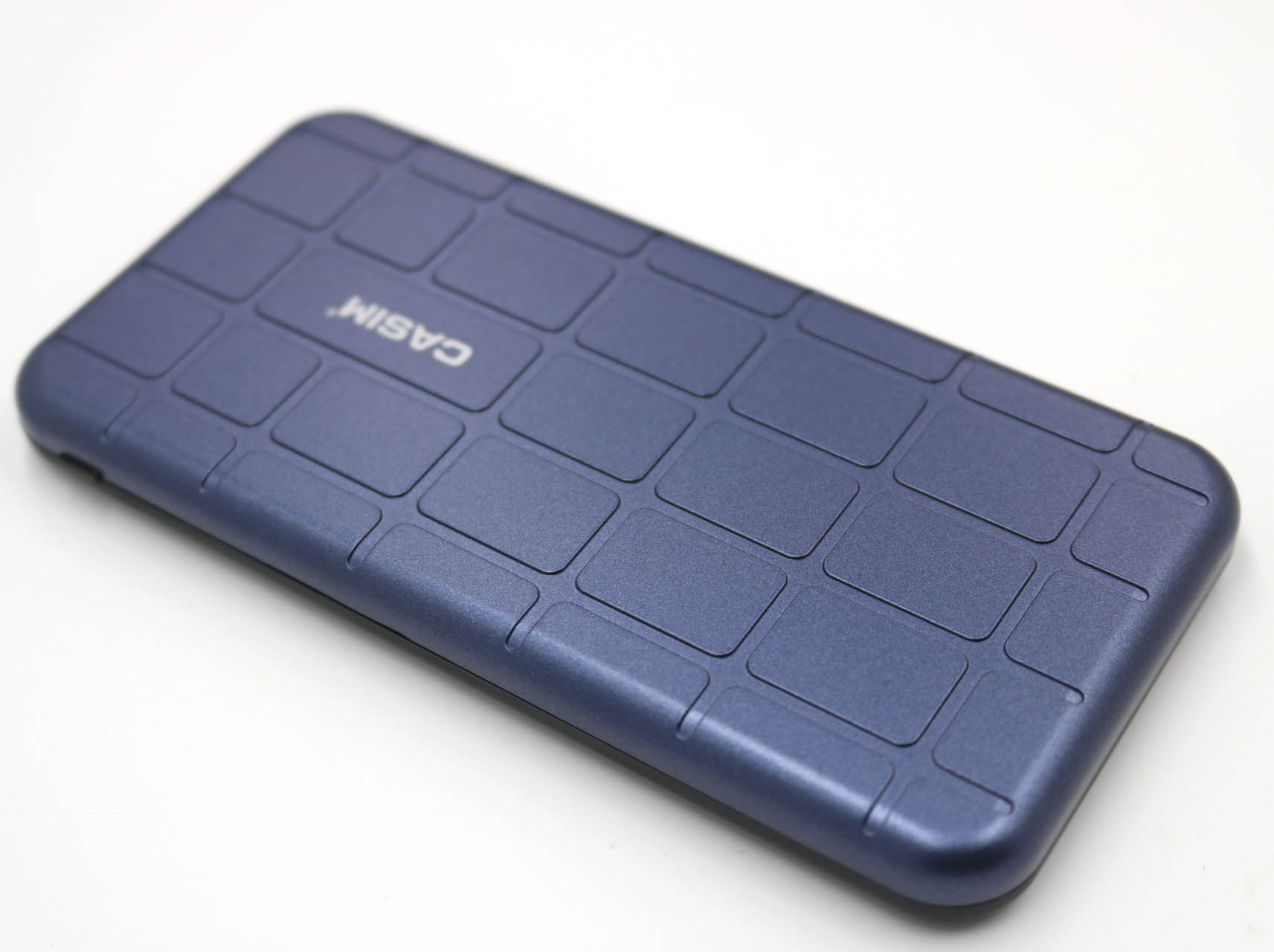 Blue (With retail packaging)