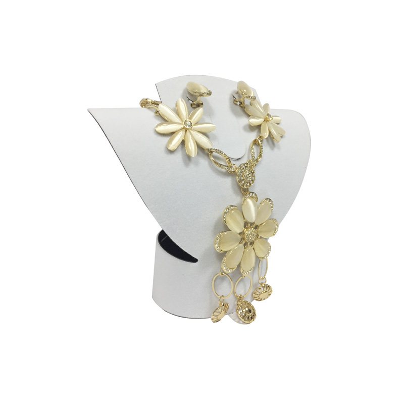 

Wholesale 10Pcs Mini Foldable Velvet Plastic Jewelry Set Display Rack Jewelry Choker Necklace Ring Earring Display Bust Stand White Black