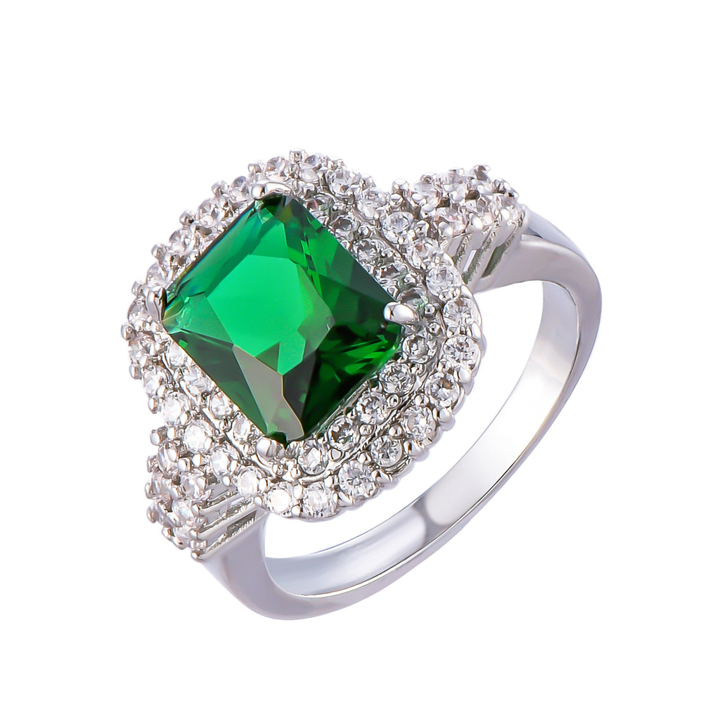 

Fashion jewelry, Europe and the United States Ms. zircon rings, creative emeralds retro jewelry, rings, pendants, jewelry wholesale