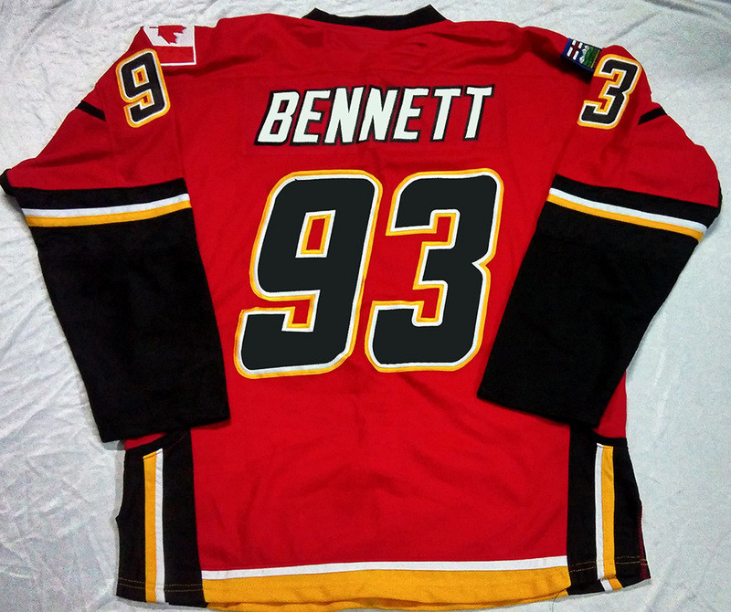 2016 New, CHEAP Men's Calgary Flames Sam Bennett # 93 Maillot de hockey sur glace HOME RED, Authentic # 93 Sam Bennett Jersey, Taille 46-56