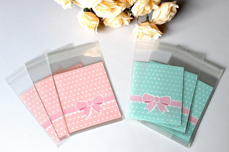 

Packaging Gift Bags 200pcs/lot 8x10cm Gift Self Adhasive Plastic Package Bag/ Lovely Pink And Blue Bow Design Cake Packages Candy Pack Paper