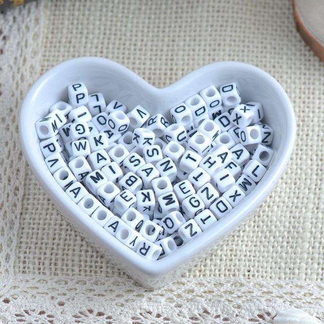 

500 piece/Lot Loose Beads Handmade/DIY Cube White Bead Number/Heart/Symble Acrylic Beads 6mm for Jewelry Making Bracelets