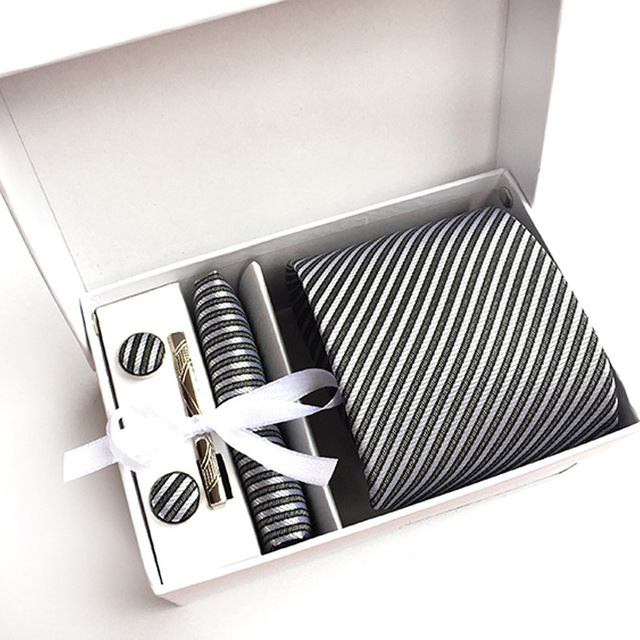

2017 New Fashion Silk Classic Striped Men Neck Ties Clip Hanky Cufflinks sets Formal Wear Business Wedding Ties for Men K12