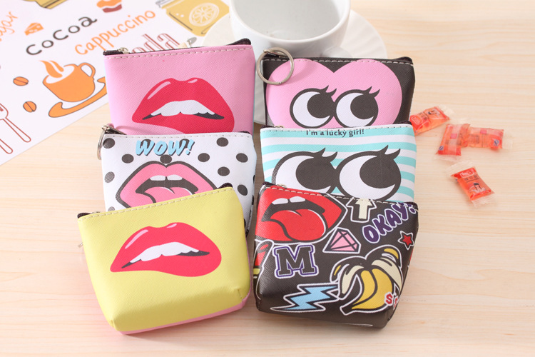 male mouth coin purse