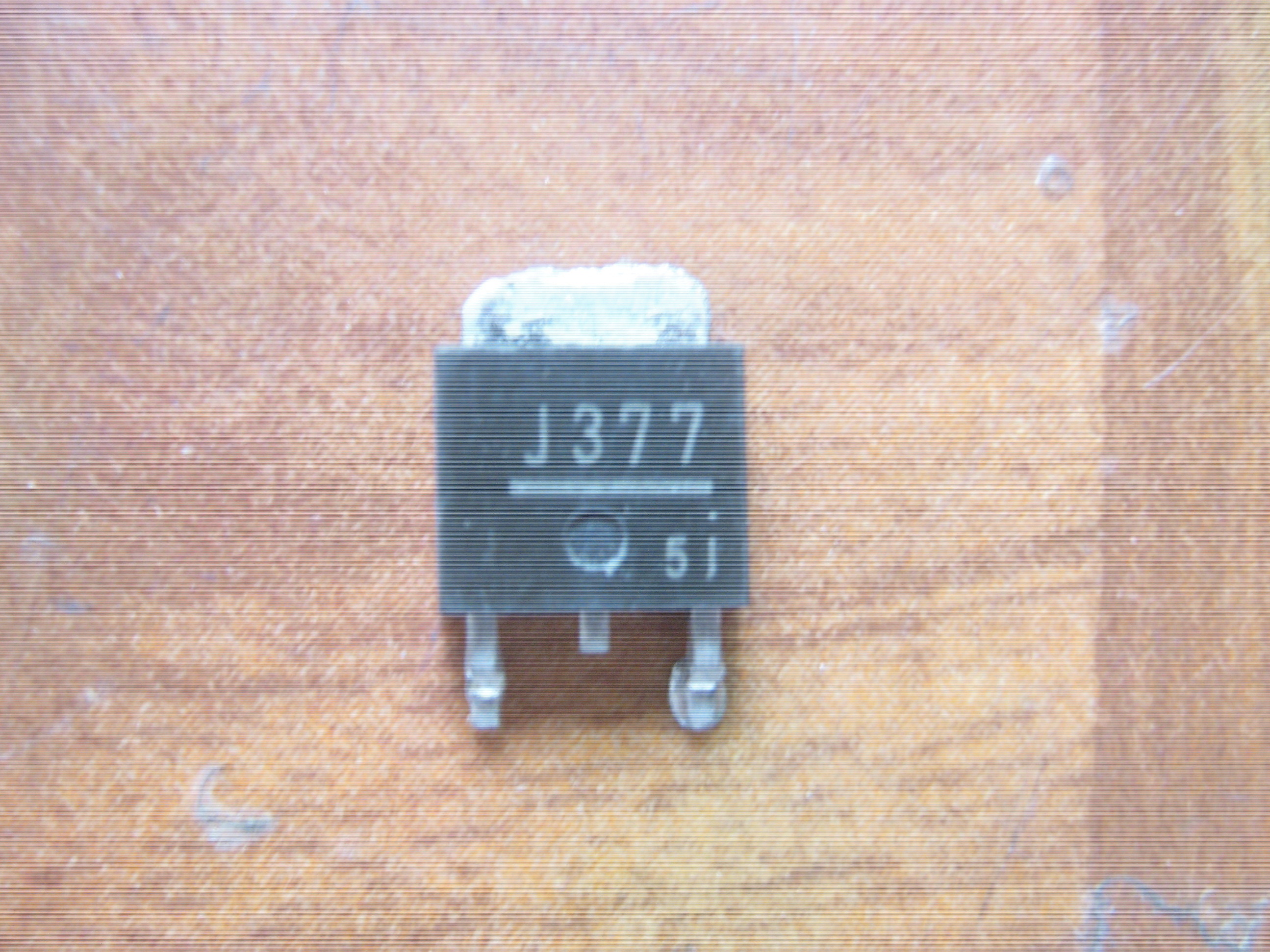 

Original Used Field-Effect Transistor MOSFET 2SJ377 J377 TO-252 Test Ok