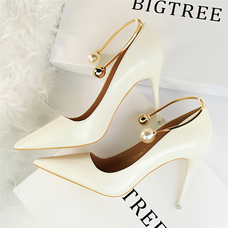 

designer metal decoration pearl shoes woman pumps women mary jane shoes italian brand bigtree shoes extreme red high heels black white