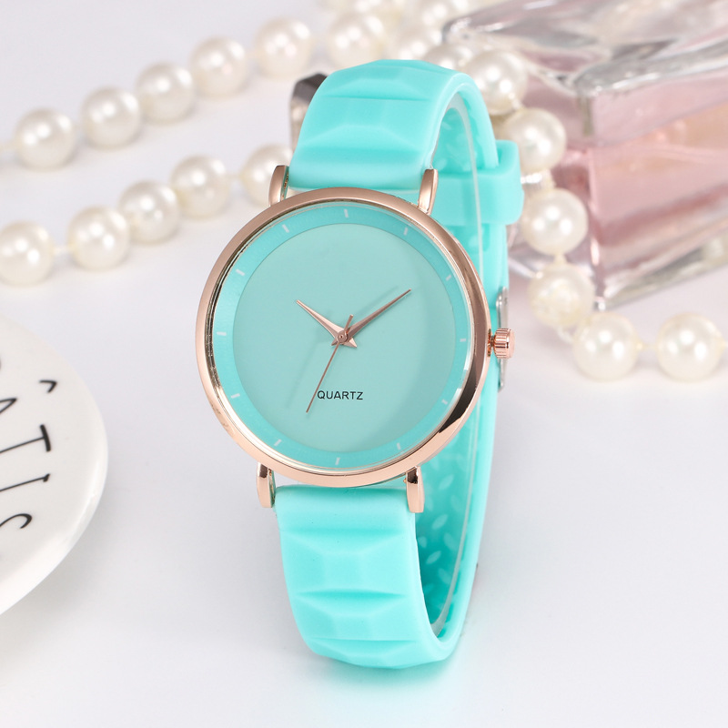 

Fashion Sport Watch Candy Band Women Quartz Watches Colorful Silicone Ladies Man Teenage Jelly Clock for Gift, Leave a message about color
