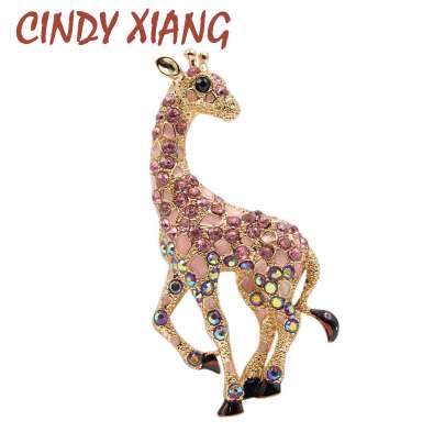

CINDY XIANG rhinestone vintage giraffe brooches for women fashion jewelry cute animal brooch pin 3 colors choose new year gift