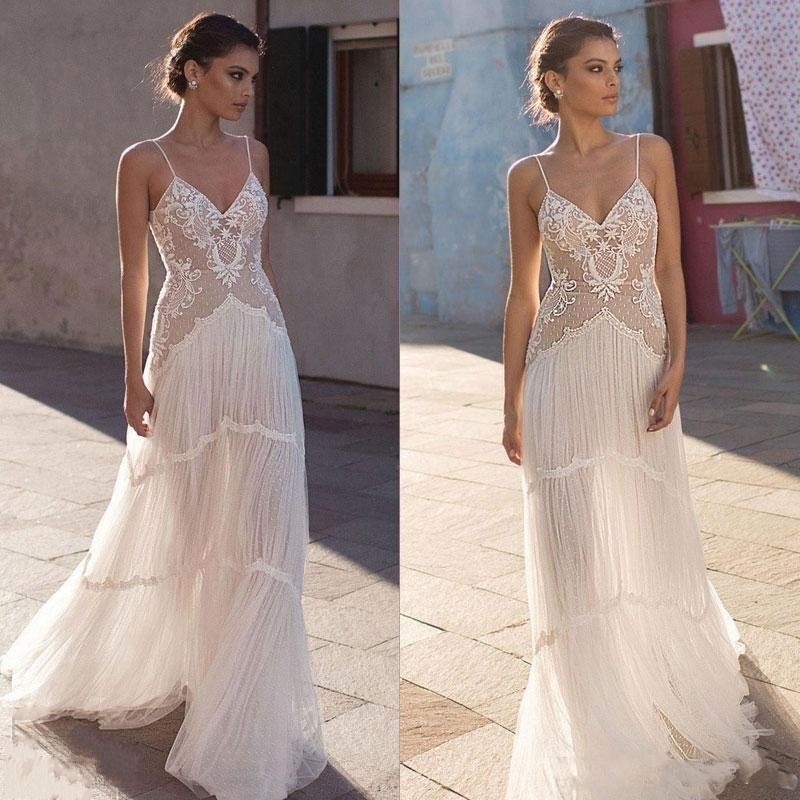 

A-Line Wedding Dresses 2018 Sexy Spaghetti Straps Sheer Neck Backless Sleeveless Lace Appliques Country Bridal Gowns Vestidos De Noiva, Gold