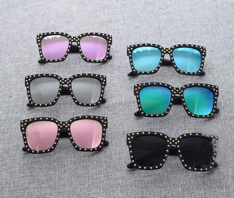 

2017New Spring Summer ChildrenSunglasses Fashion children rivet Sunglasses European&American style Kids Uv Protection Fashion Mirror child s