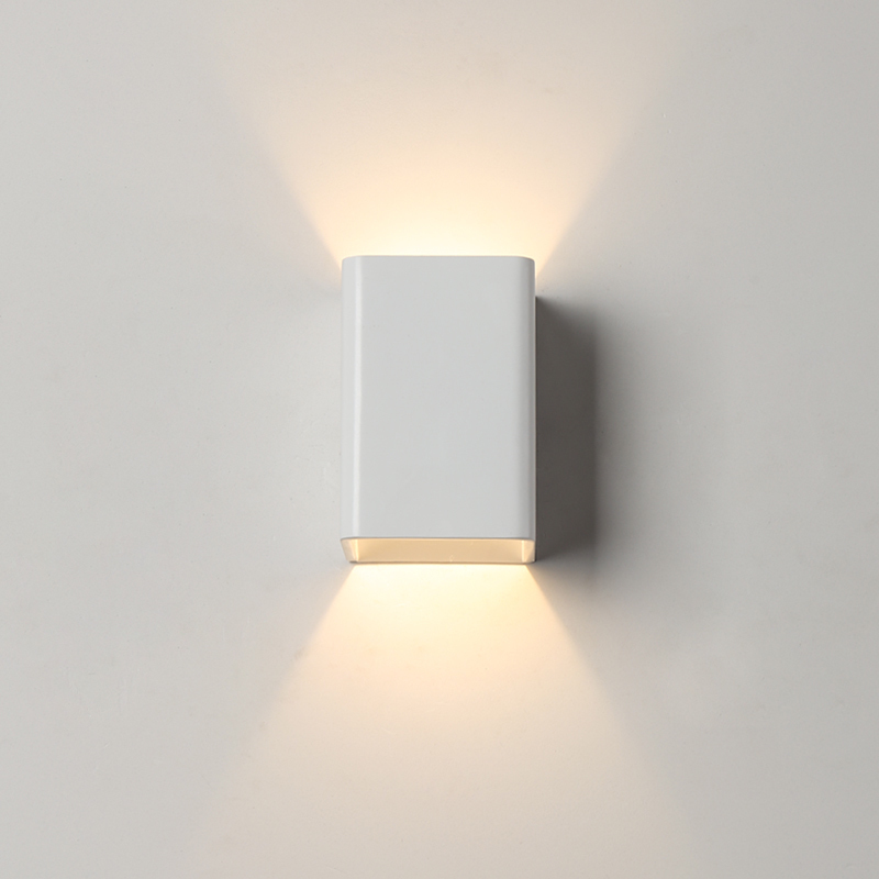 

LED Bedroom Bedside Wall Lamps Simple Modern White Metal Wall Sconce Creative Hotel Corridor Aisle Entrance Staircase Light