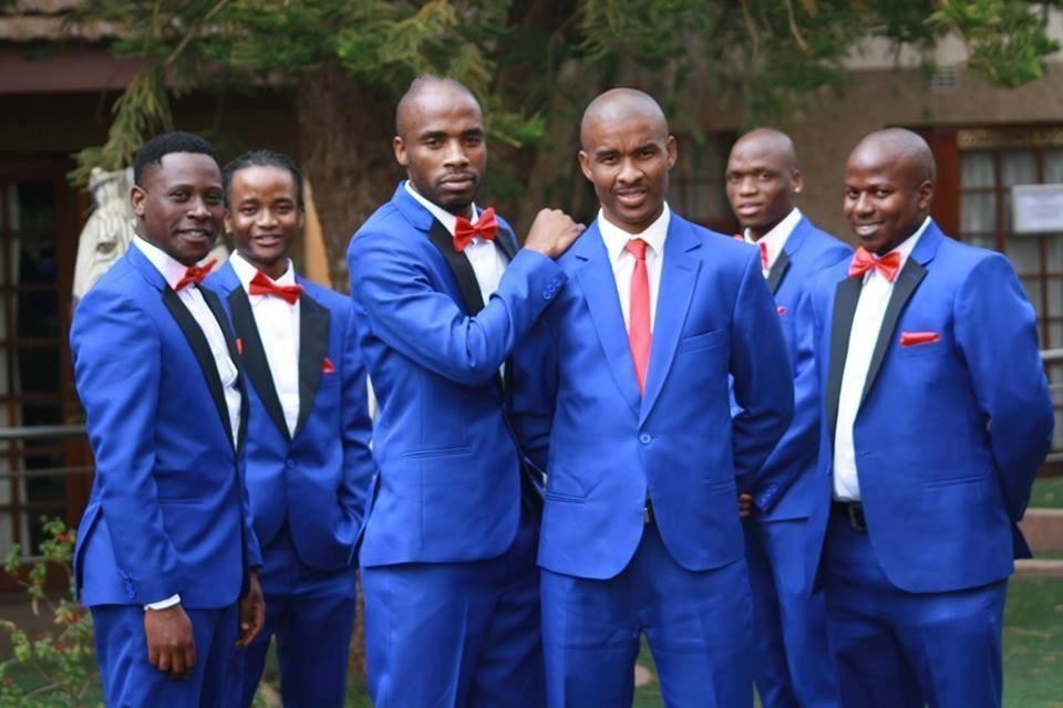 

Handsome Royal Blue Groom Tuxedos Notched Lapel One Button Groomsmen Men Formal Suits Party Prom Suit Customize(Jacket+Pants+Bows Tie) NO:92, Sliver