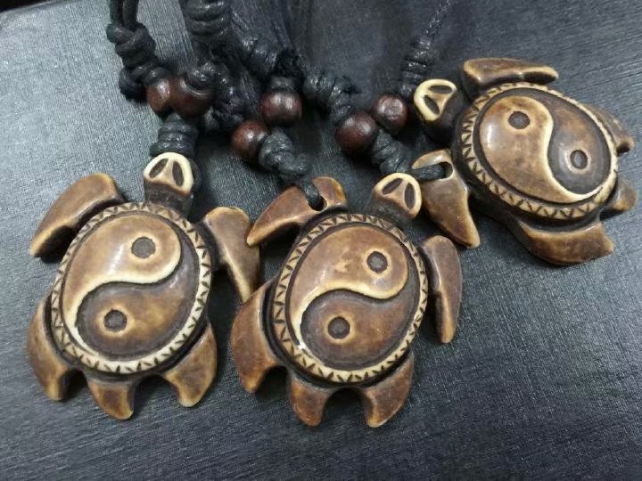 

FREE SHIPPING yqtdmy 12pcs/lot Tribal Style Imitation Carved Tai Chi Yin Yang Turtles Pendant Necklace Choker Amulet, Silver