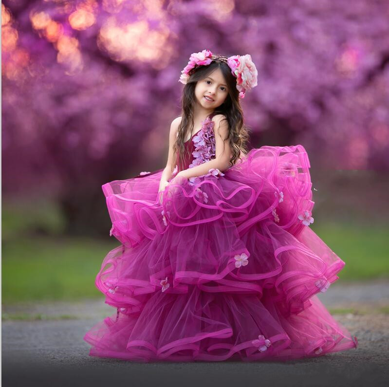 

Amazing Ball Gown Girls Pageant Gowns With Flora Appliques Tiered Ruffles Halter Neckline Flower Girl Dresses Organza Puffy Communion Dress, Fuchsia
