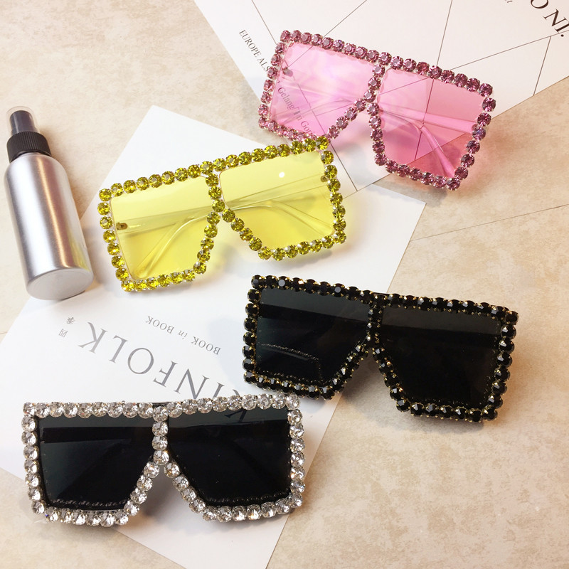 

Luxury Diamond Square Sunglasses Women Brand Size Crystal Sun Glasses Ladies New Gradient Oculos Mirror Shades