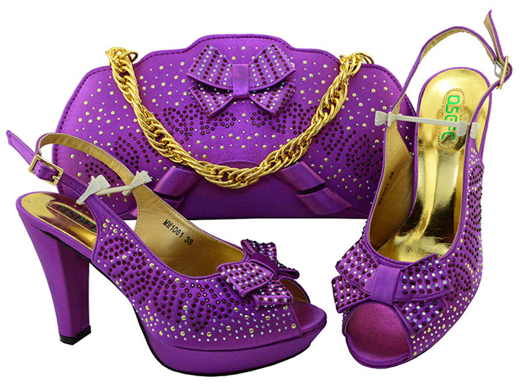 Chaussures de dame noeud papillon violet à la mode avec strass escarpins africains assortis ensemble de sac à main pour robe MM1061, talon 10.5CM