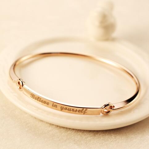 Breif Bracelets & Bangles for Women Vintage Gold Plated with Letter Pattern Bangles Party Jewelry Wedding Accessories
