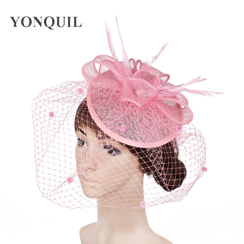 cloche hat history
