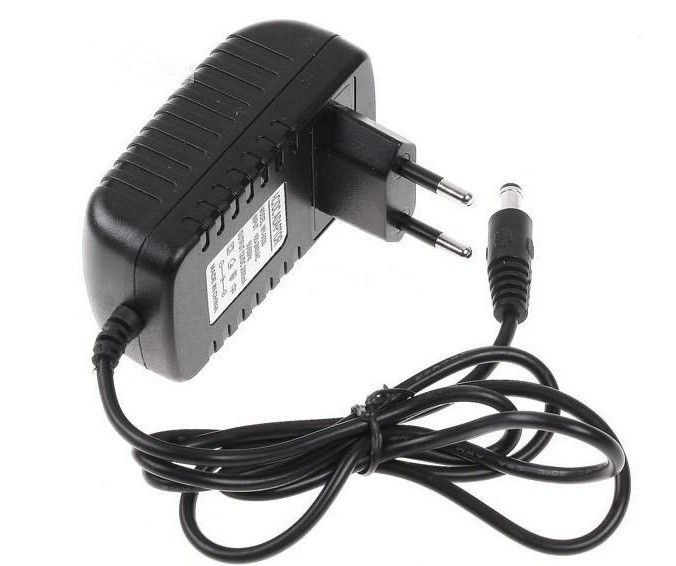 15V 8A 120Watt Power Supply Adapter 100-240V AC to DC 5.5 x 2.5mm//5.5 x 2.1mm