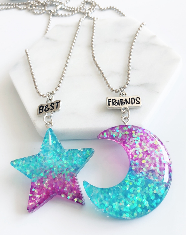

2PCS/Lot Kids "Best Friends" Necklaces For Resin Star & Moon Pendant Necklace Children Friendship Jewelry Gift, Silver