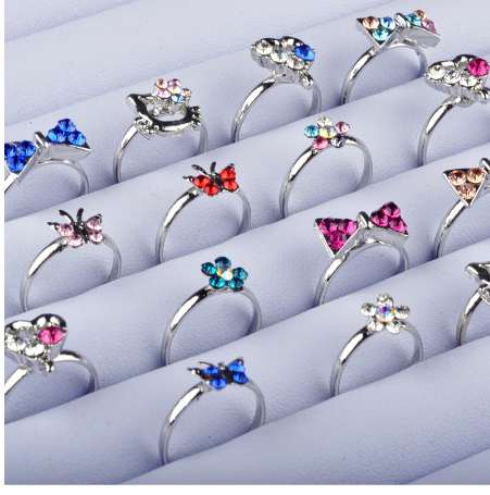 Trendy Zinc Alloy Girls Anillos Imixlot Offer New Heart Jewelry Wholesale 10pcs Lots Mixed Kids Children Resin Rings Party