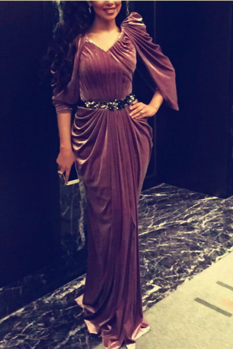 

Evening dress Yousef aljasmi Kim kardashian Puff sleeve V-Neck Sashes Velvet Myriam Almoda gianninaazar ZuhLair murad Ziadnakad, Same with picture