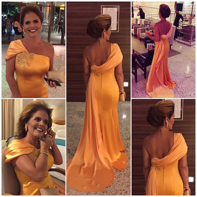 

One Shoulder Gold Mother of the Bride Dresses Appliques with Beaded Elegant Dress for Mom Back Straps African Wedding Party Dresses