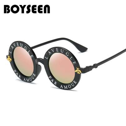 

BOYSEEN Retro Round Sunglasses English Letters Little Bee Sun Glasses Men Women Glasses Fashion Male Female 15981