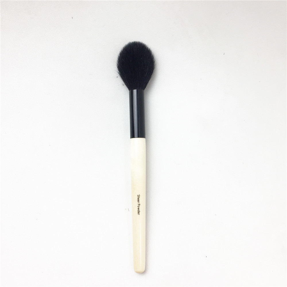 

BB-Seires Sheer Powder Brush - Goat Hair Highlight Precision Powder Blush Brush - beauty Makeup Brushes Tool