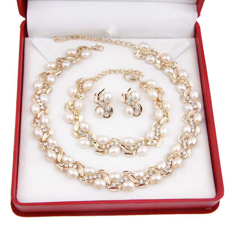 

New White Pearl Necklace Earring Set 18K Gold Plated Rhinestone Jewelry Sets<<<free shipping