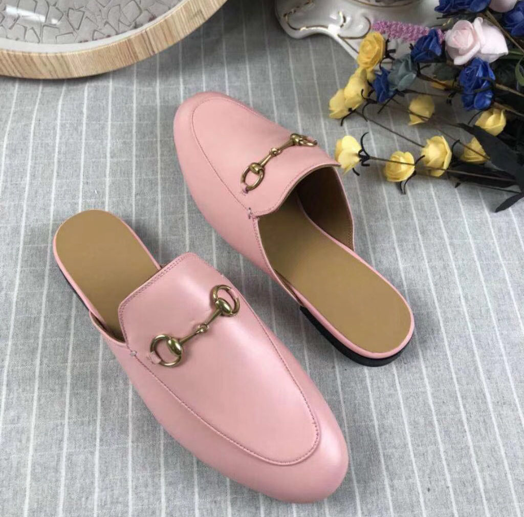 

2022 Paris Women sandals Slippers fashion Summer Girls Beach womens sandal Slides Flip Flops Loafers Sexy Embroidered shoes large with box, Pink