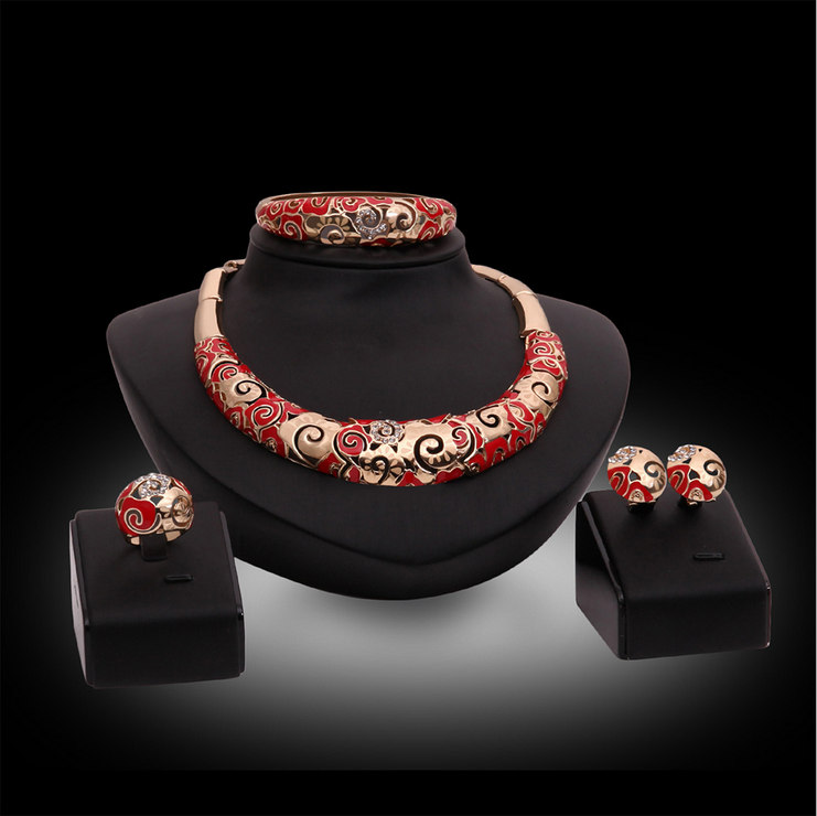 

Fashion Bridal Wedding Jewelry Set Luxury Bohemia Rhinestone Red Color Painted 18K Gold Plated Alloy 4-Piece Set Party Jewelry