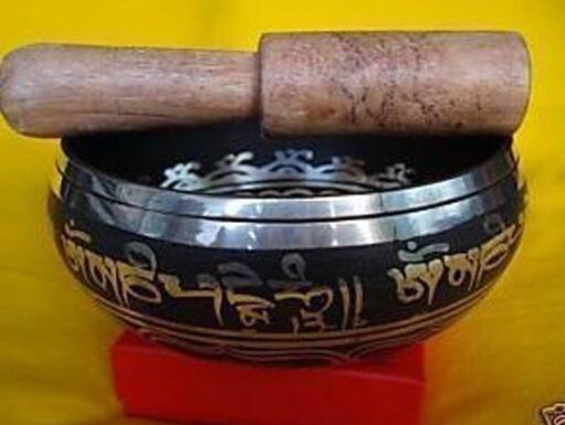 

free shipping 4.5" Tibetan Words Mantra Lucky Buddhism Singing Bowl hand hammered Mallet Antique Garden Decoration Silver Brass