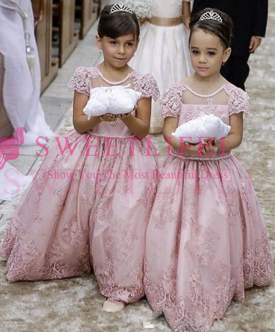

2019 Dusty Pink Flower Girls Dresses Short Sleeve Lace Appliques Princess Puffy Ball Gown Girls Pagenat Gown First Communion Dresses, Champagne