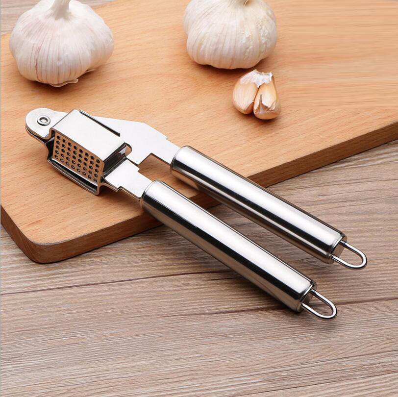 

1pc Mutifunctional Stainless Steel Garlic Presses Ginger Squeezer Crusher Chopper w/Bottle Opener Vegetable Slicer KitchenTools