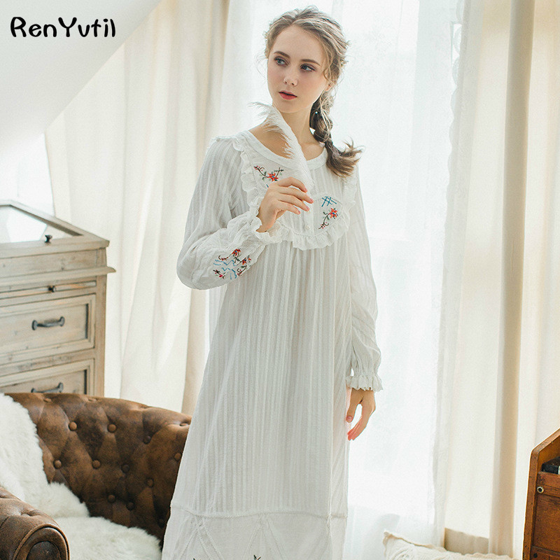 

RenYvtil 2017 High Quality Cotton Home Nightwear Vestidos Vintage Long Gown Pyjama Medieval Party Pure Princess Dress Female, White