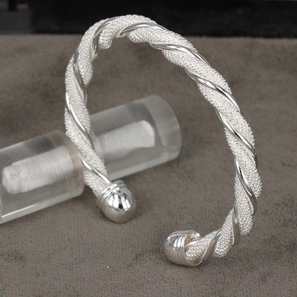 Vente chaude 925 Bijoux En Argent Sterling De Mode Spirale Maille Bracelet Charme Bracelet De Mariée Fil Femme Manchette Bracelets En Gros Charme