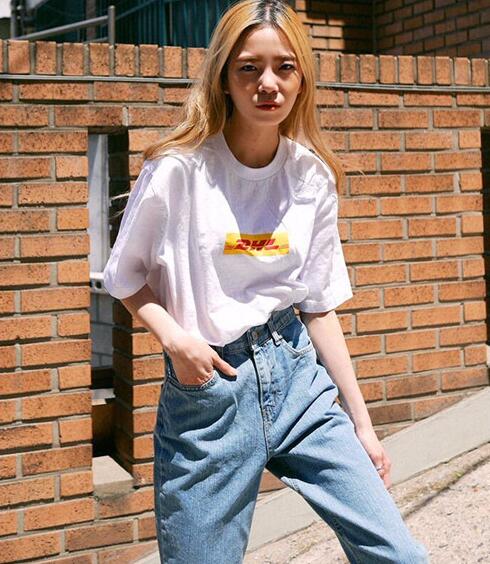 

Europe Fashion Summer T-Shirts Men Women DHL Printed Tops Tee Cotton Short Sleeve TShirts Shirt White Black S- C3352