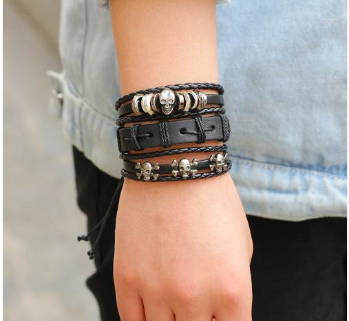 

FUNIQUE Leather Bracelet Men Multilayer Punk Skull Star Charm Wrap Bracelets for Women Vintage Bracelets & Bangles Men Jewelry