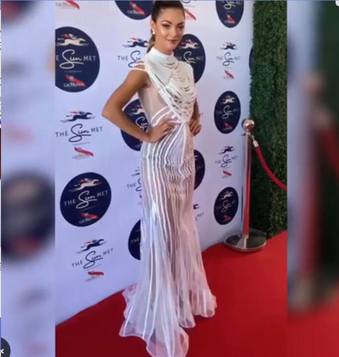 

Evening dress Yousef aljasmi Kim kardashian Stand collar Beaded Tassels Mermaid Almoda gianninaazar ZuhLair murad Ziadnakad, Same with picture