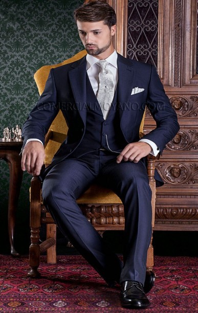 

New Arrivals Two Button Navy Blue Groom Tuxedos Groomsmen Notch Lapel Best Man Blazer Mens Wedding Suits (Jacket+Pants+Vest+Tie) H:868, Same as image