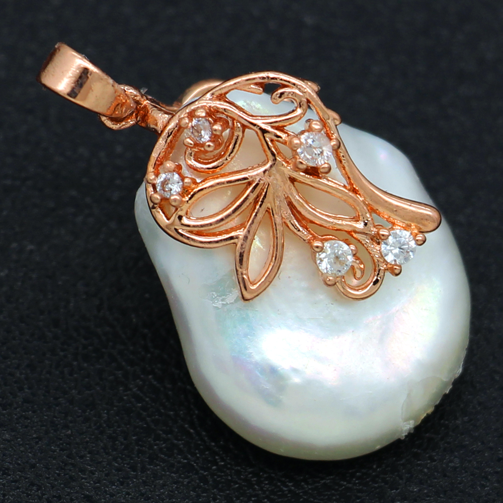 

The latest fashion design special-shaped freshwater pearl necklace copper pendant wholesale (no pearls, pearls to be purchased separately)