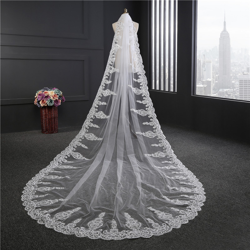 

2018 New High Quality Long White Ivory Wedding Veil Appliques Lace Beaded Bridal Veils Bride Wedding Accessories For Wedding Dresses QC1217