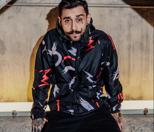 

Autumn New Hooded windbreaker double-sided doodles for a retro casual coat, Black