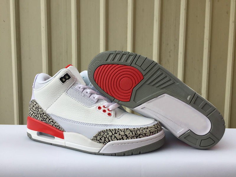 2018 Nouvelle Arrivée OG 3 Katrina Hommes Chaussures De Basketball Blanc Ciment Gris Noir-Feu 3 mode vente chaude Athletic Sneakers 136064-116