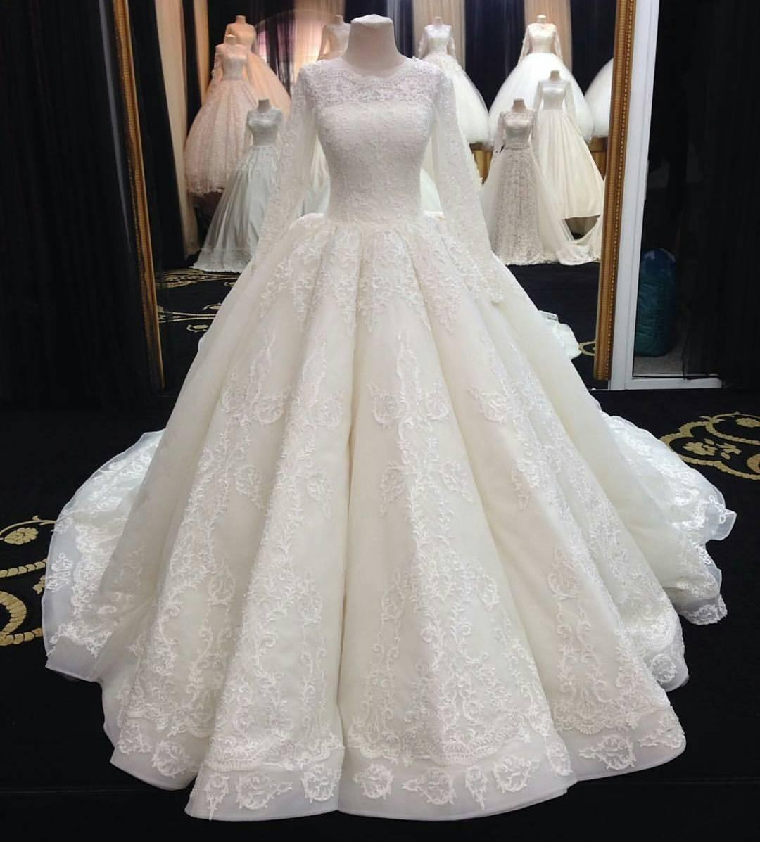 2024 Nouveau Moyen-Orient Robes De Mariée Musulmanes À Manches Longues En Dentelle Applique Robes De Mariée Plus La Taille Pas Cher Robe De Bal R