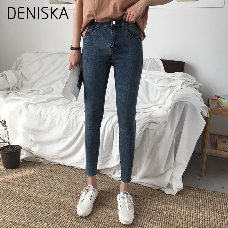 jeans with skinny ankles