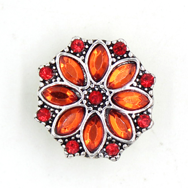 

Wholesale DIY Interchangeable Metal Button 2 Colors Crystal Rhinestone Buttons for 18mm Snap Jewelry Snap Button Bracelet Snap Necklace