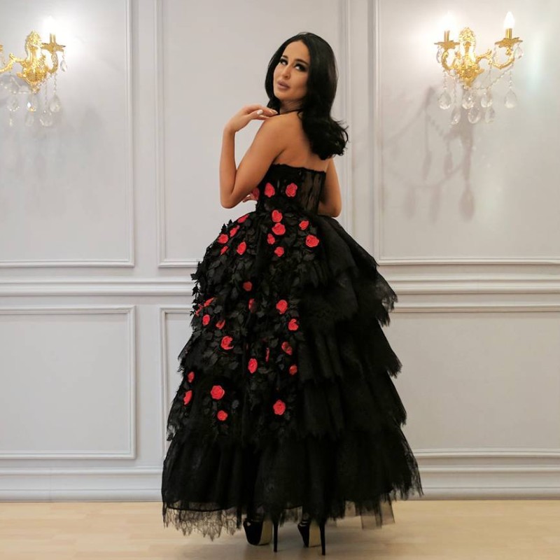 

Stylsih Tiered Lace Ball Gown Party Dress Strapless Red Pettal Appliques Ankle Length Celebrity Prom Dresses Sexy Saudi Arabia Evening Gowns, Dark navy