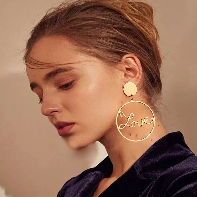 

Boho Big Gold Hoop Earrings Basketball Brincos Round Gold Large Circle Love Letter Earrings For Women Jewelry Accessory